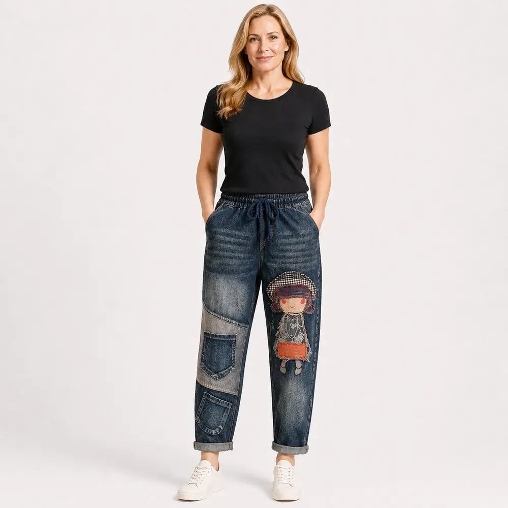 Női retró laza farmer applikációs hímzéssel és rugalmas derékkal – egyedi stílusú hárem farmer (S-5XL méretek, 2 szín) 👖✨🍂